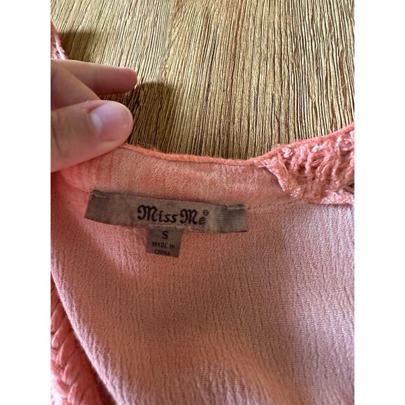 Miss Me Coral Boho Blouse Size Small - Picture 2 of 7
